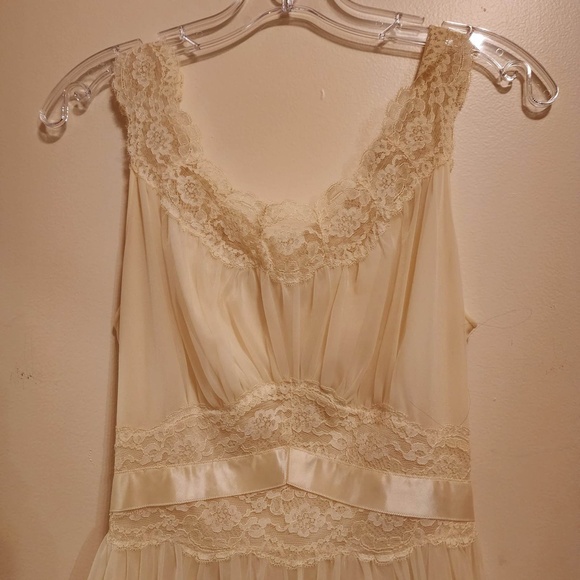 Vintage 60s 2pc Vanity Fair Peignoir Set Knee Length Nylon Chiffon Gown/Robe 32 - Picture 11 of 13